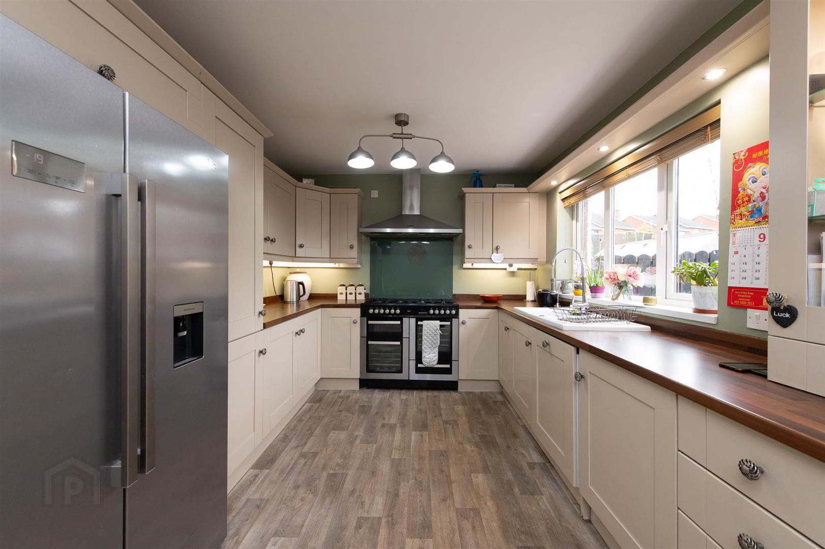 2 Iveagh Avenue 9 of 25