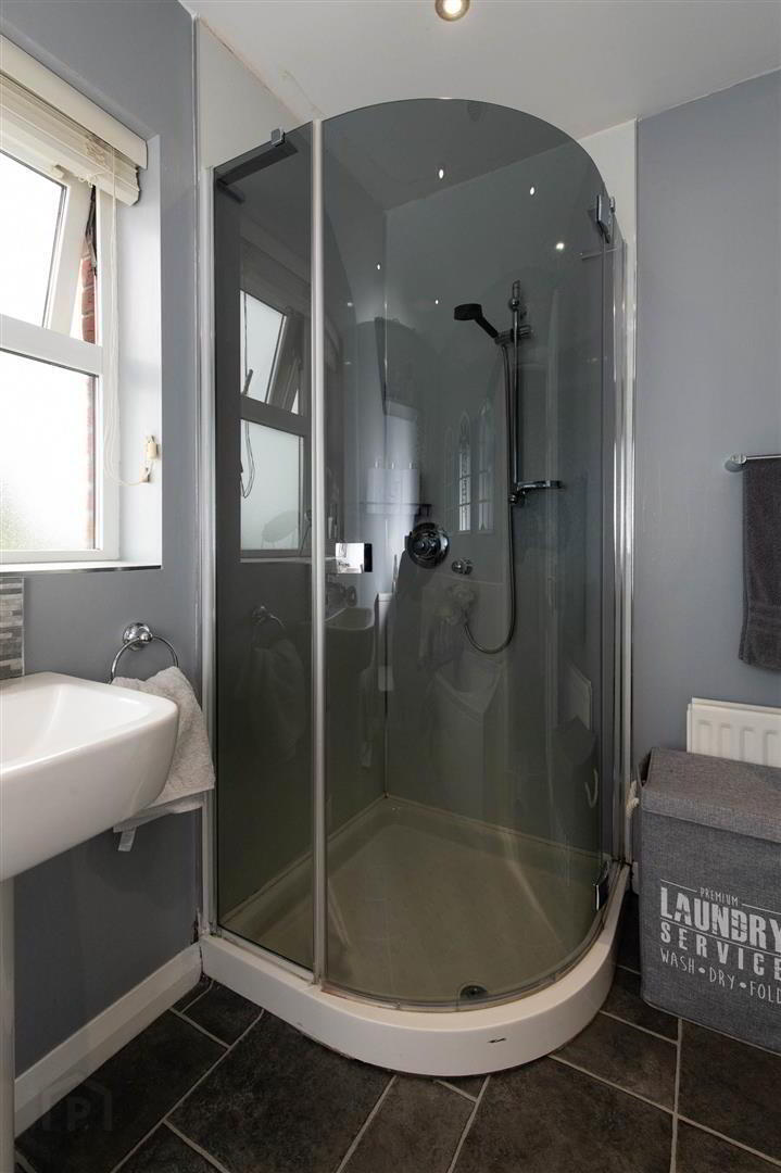2 Iveagh Avenue 20 of 25