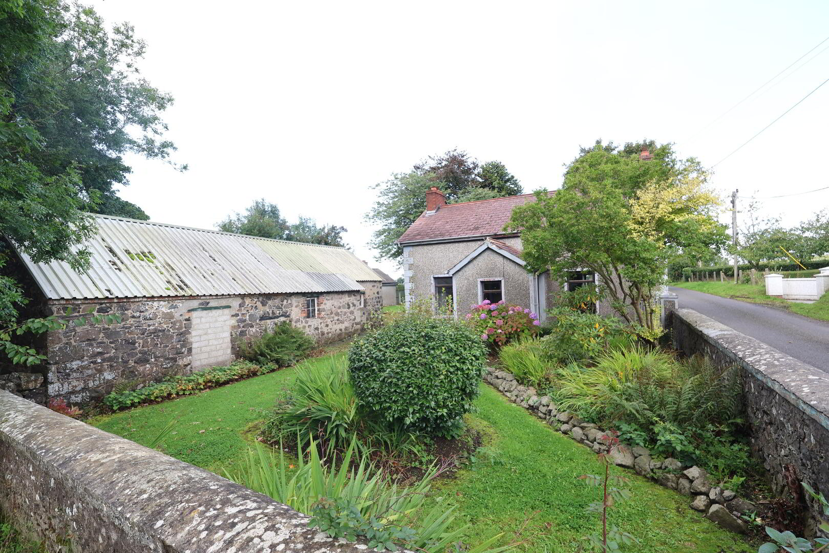 51 Ballynacross Road. 2 of 8