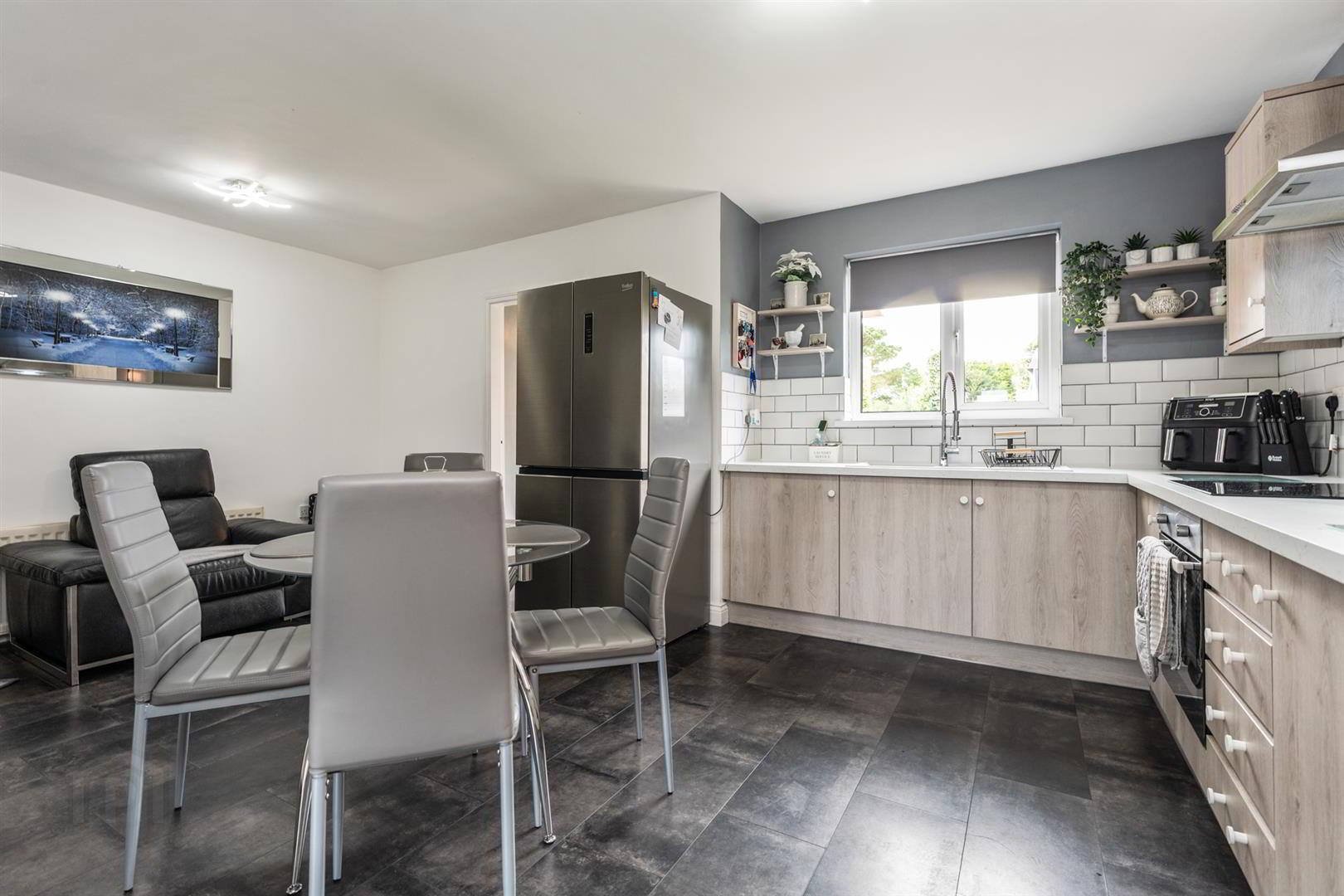 21 Demesne Crescent 14 of 30