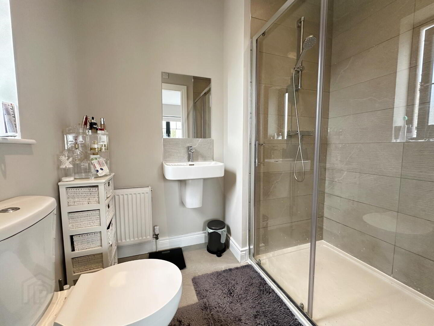 111 Edenbrook 15 of 31