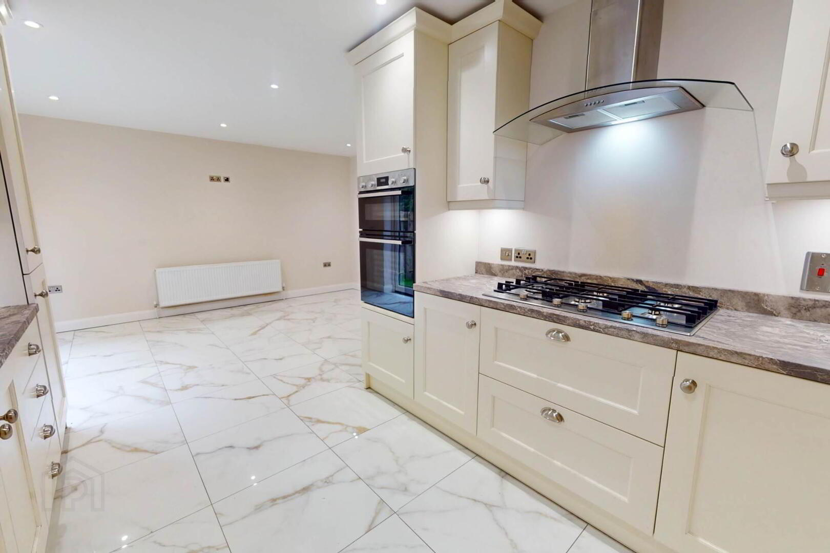 5 Drumgarrow Avenue 15 of 42
