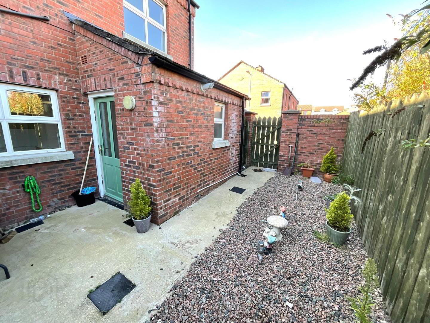 37 Ambleside Street 10 of 10