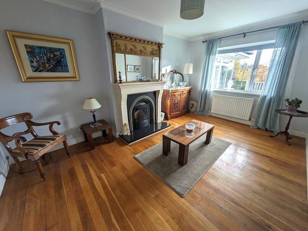 8 Dixon Road 11 of 27