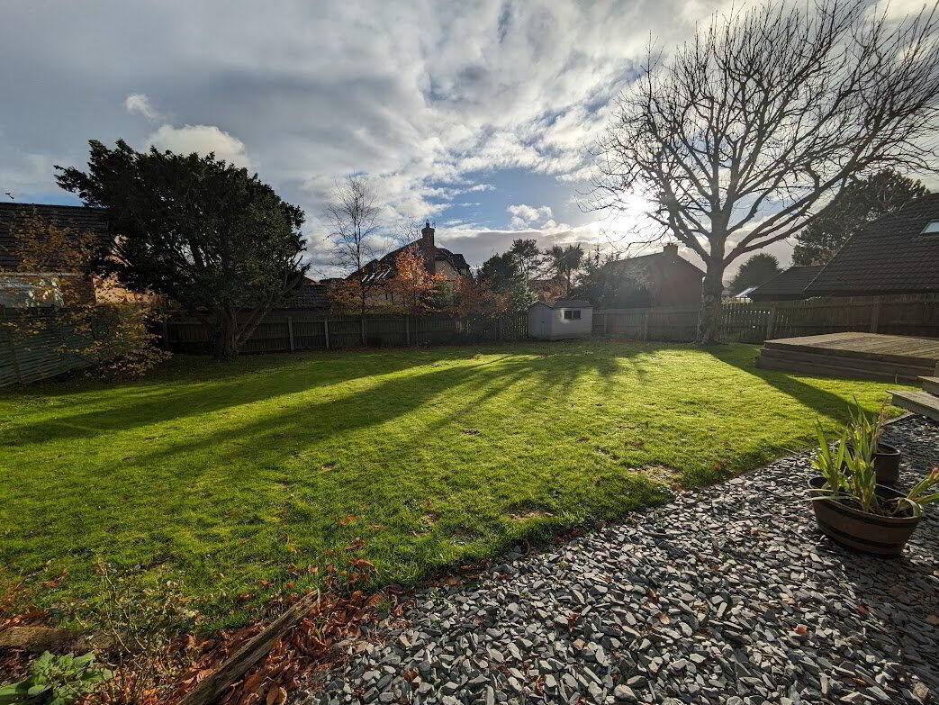 8 Dixon Road 23 of 27