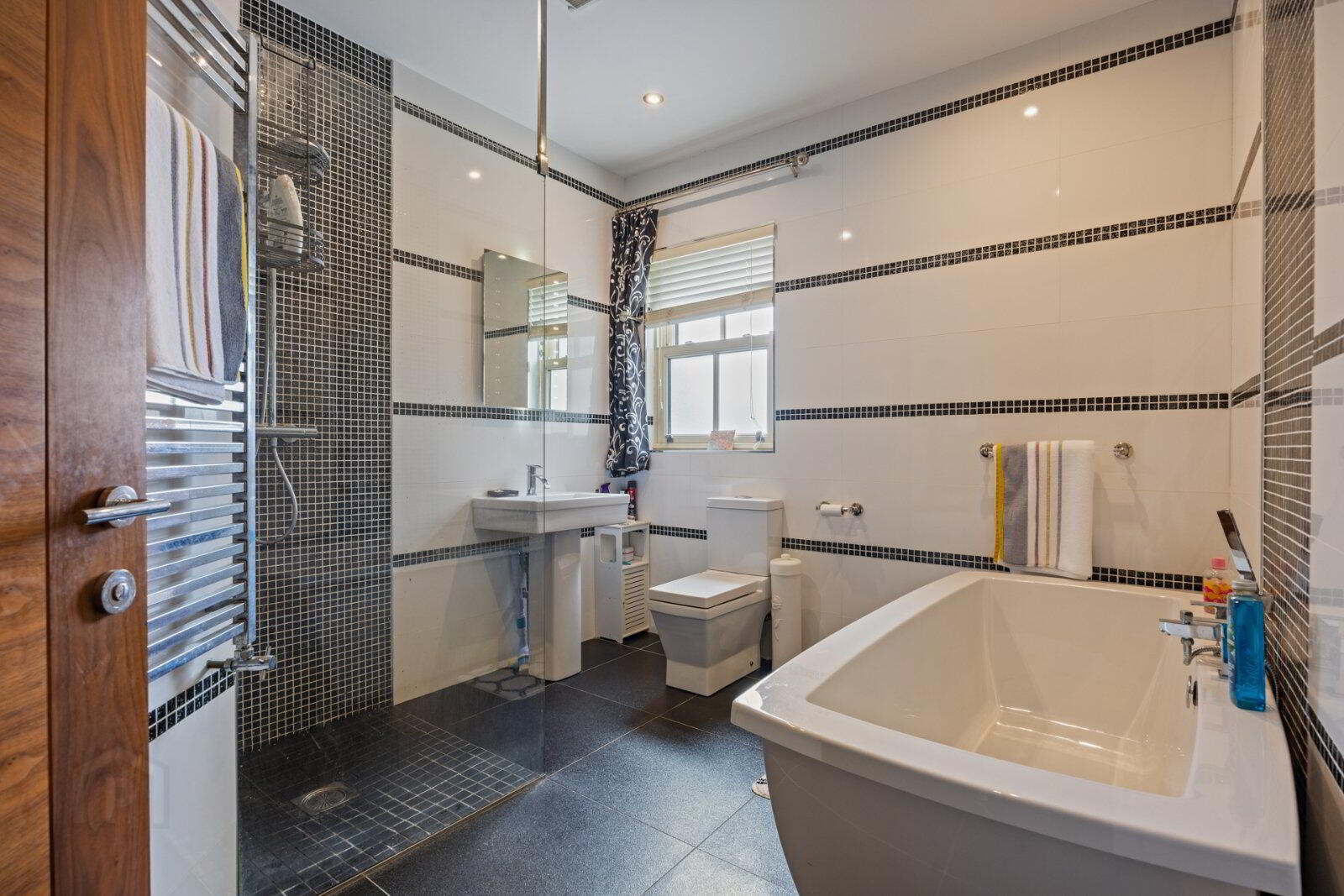 3b Claragh Road 21 of 38