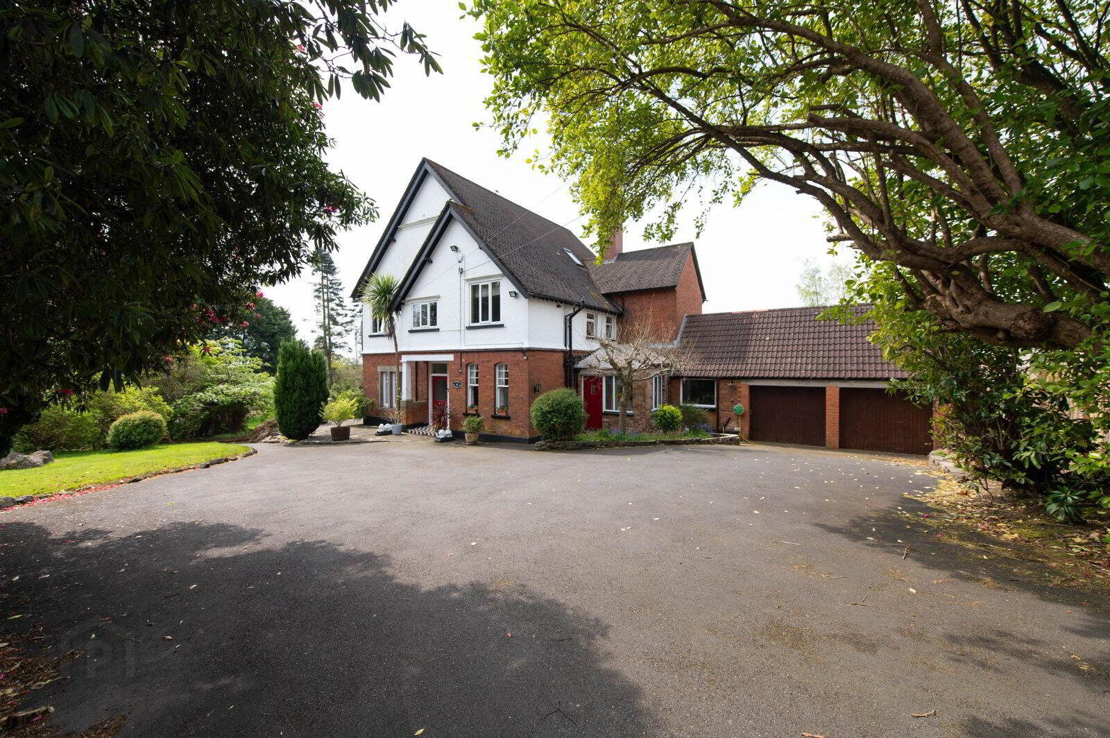 Ardkeen, 71 Upper Road 1 of 16