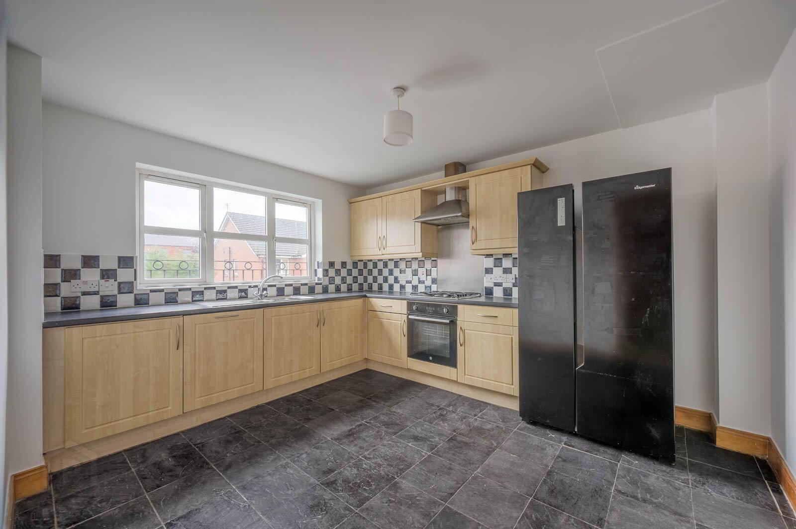 65 Langtry Court 8 of 25