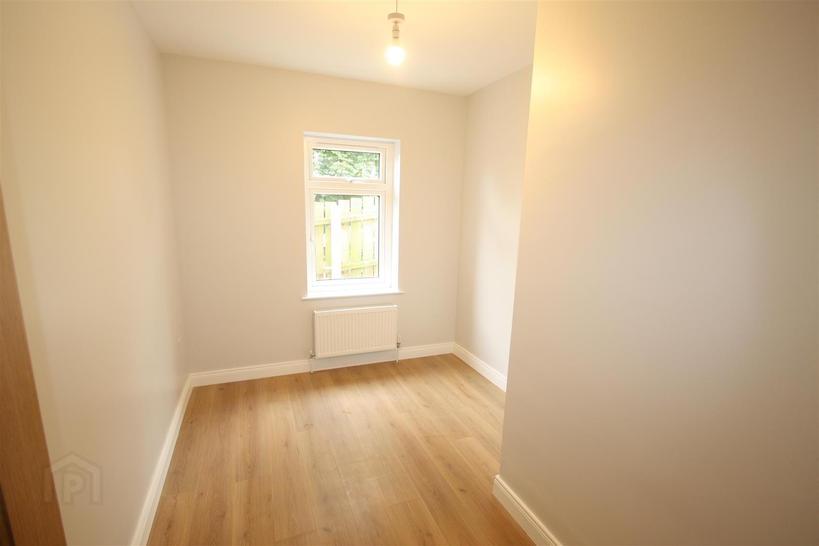 33 Lisburn Road 14 of 17
