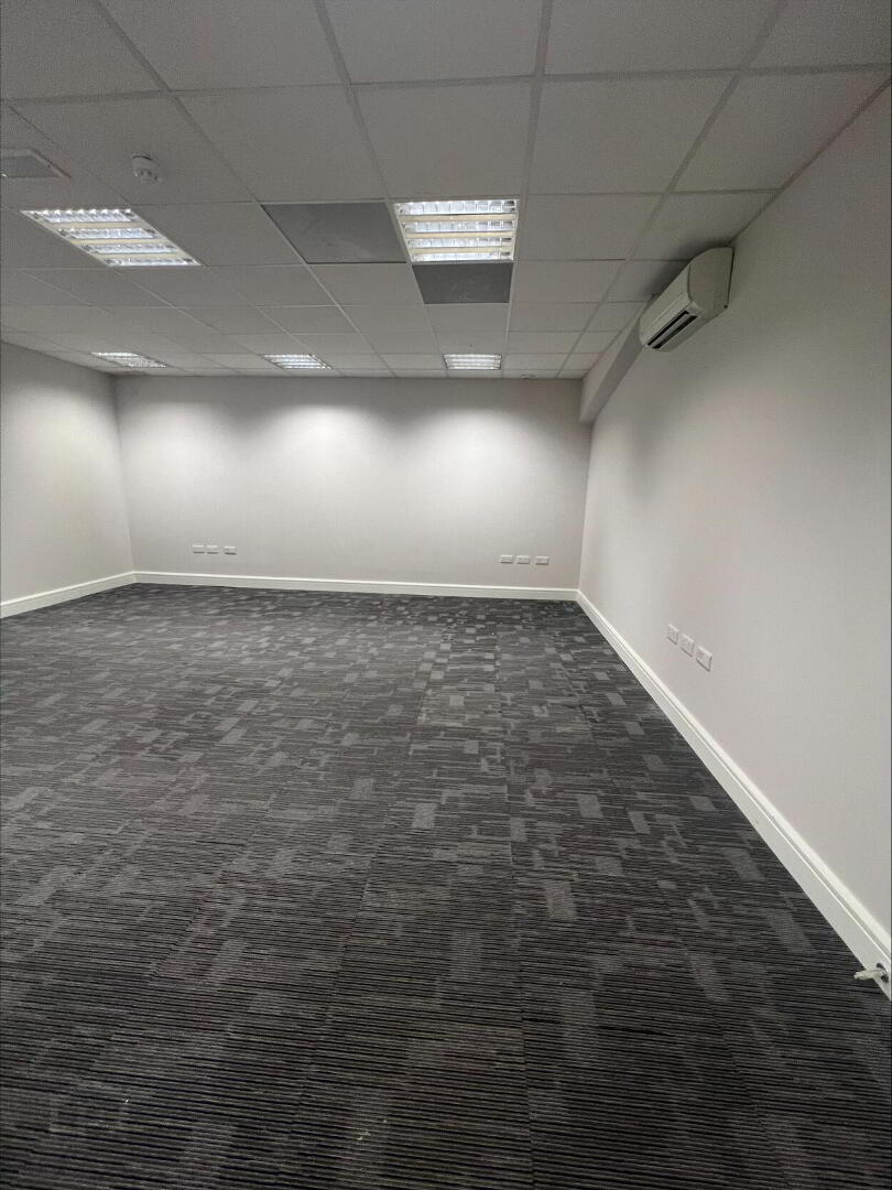 Unit 24 Office, 9 Claregalway Corporate Park 3 of 5