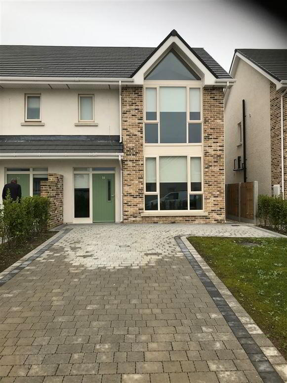 25 Seaview Way 1 of 9