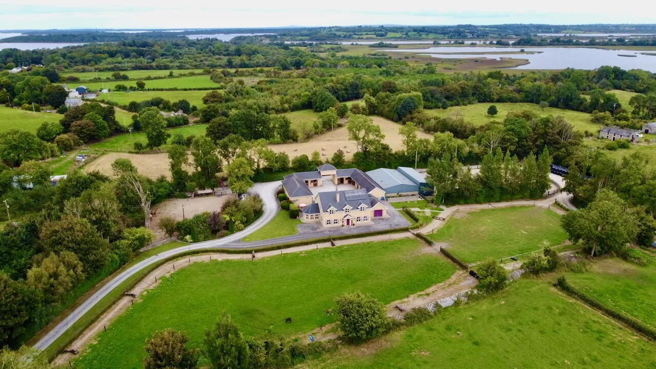 Creaghduff Stables 1 of 29