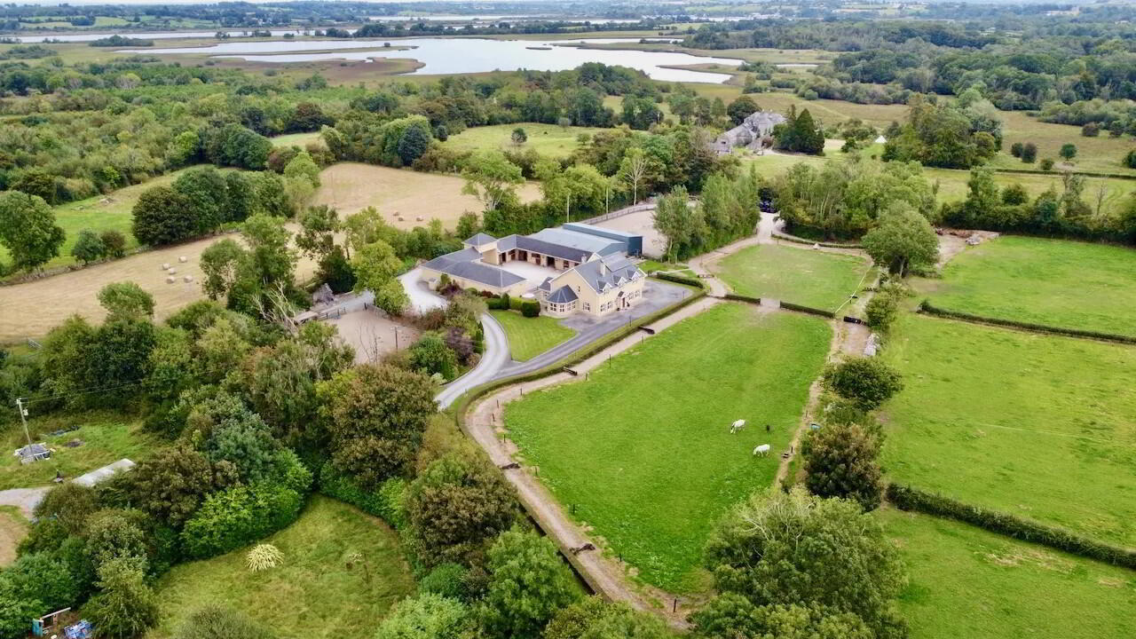 Creaghduff Stables 6 of 29