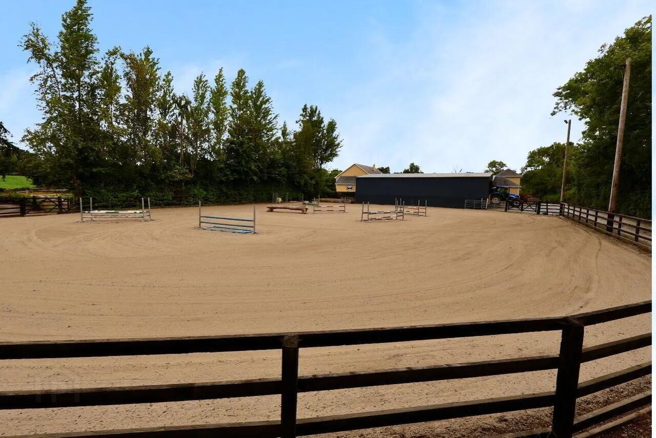 Creaghduff Stables 9 of 29