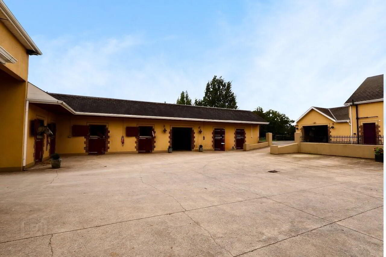 Creaghduff Stables 12 of 29