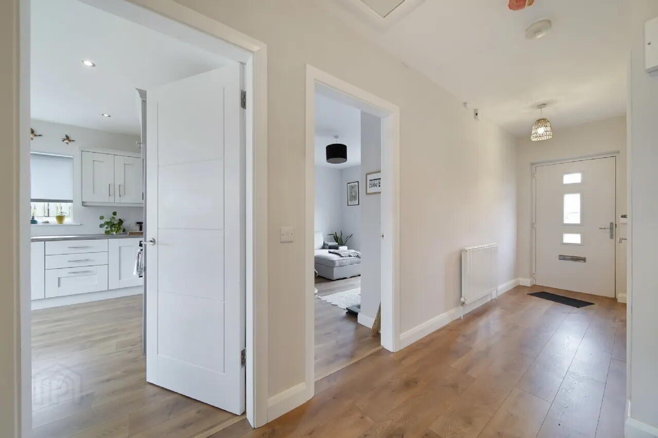 47 Crieve Mor Avenue 3 of 19