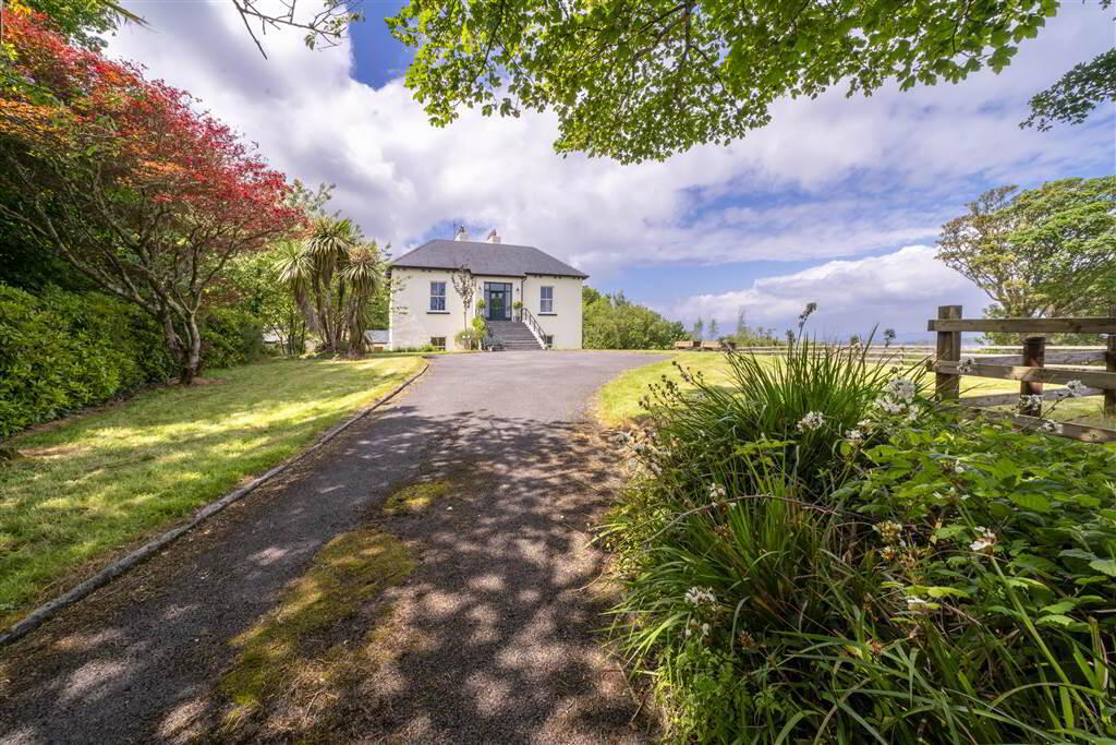 Detached Period Residence On, C. 5.5 Acres 1 of 30