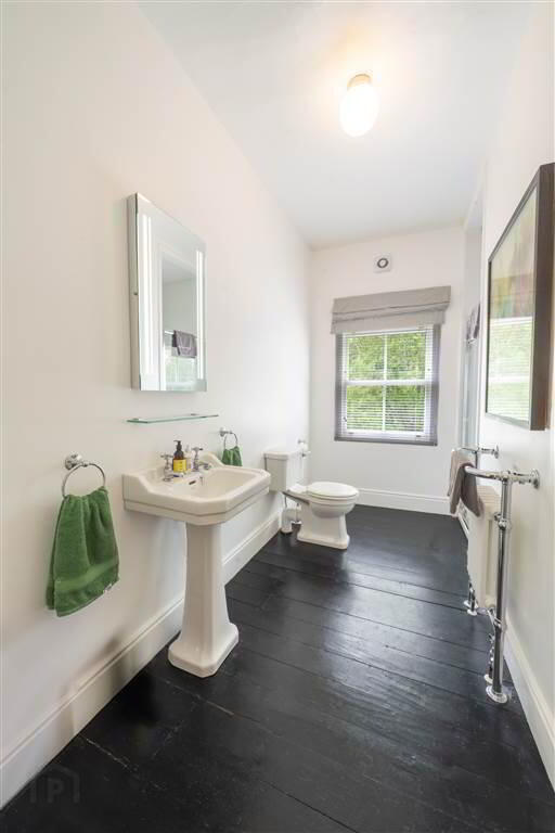 Detached Period Residence On, C. 5.5 Acres 18 of 30