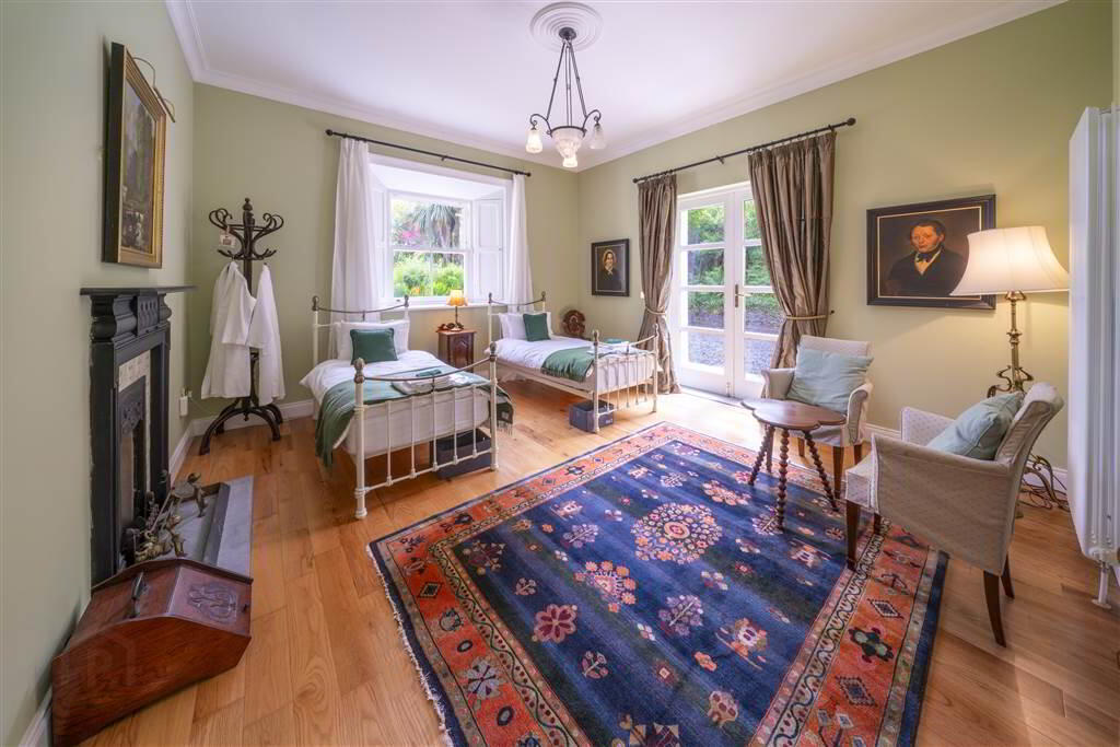 Detached Period Residence On, C. 5.5 Acres 28 of 30