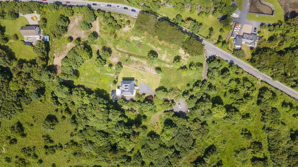 Detached Period Residence On, C. 5.5 Acres 30 of 30