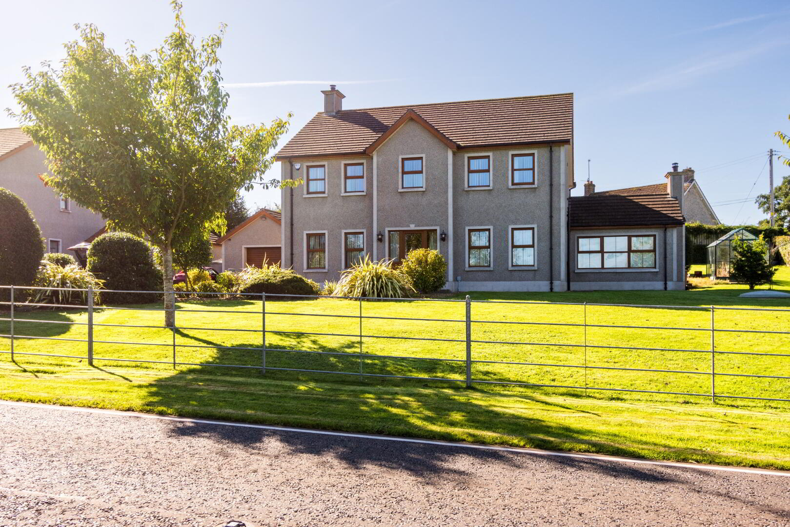 Available To Rent, 69a Lisburn Road 2 of 23