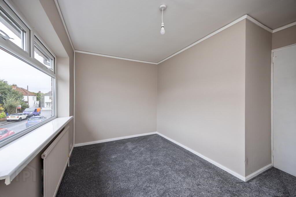 21 Cloghan Crescent 16 of 30