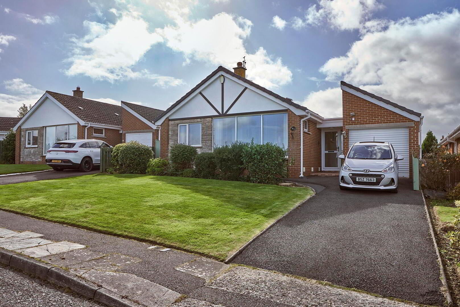10 Cranley Hill 3 of 20