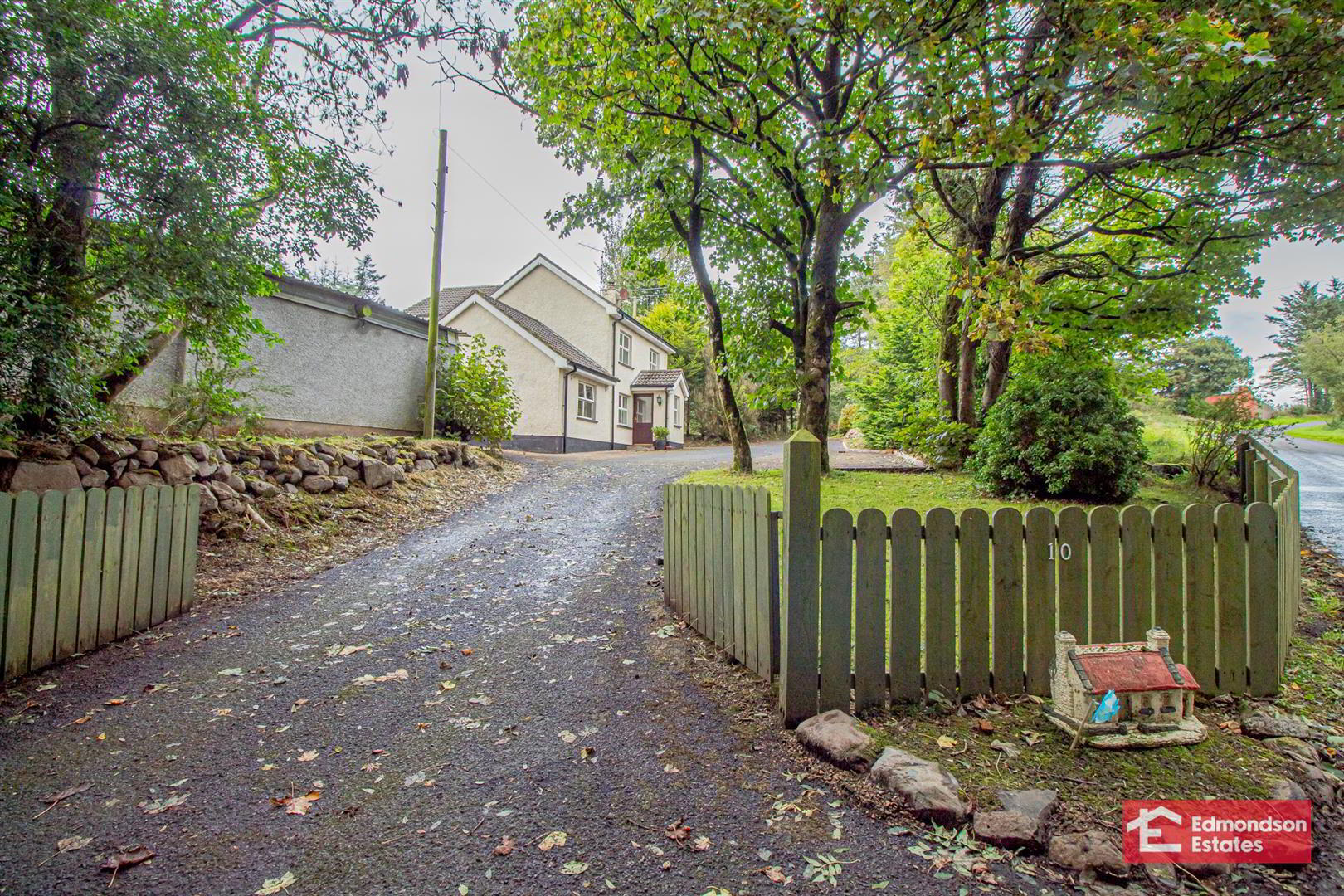 10 Dungonnell Road 2 of 19