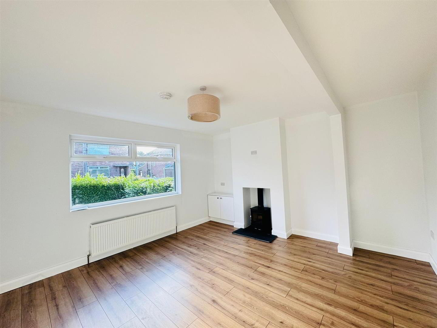 12 Glebecoole Drive 3 of 16