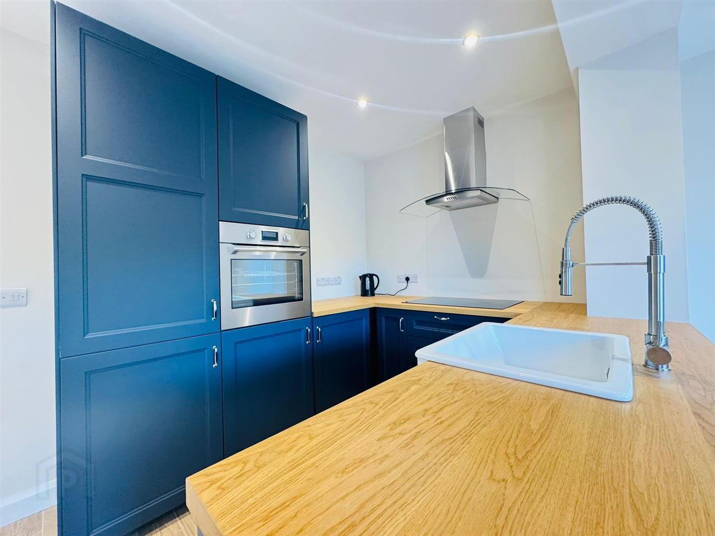 12 Glebecoole Drive 6 of 16