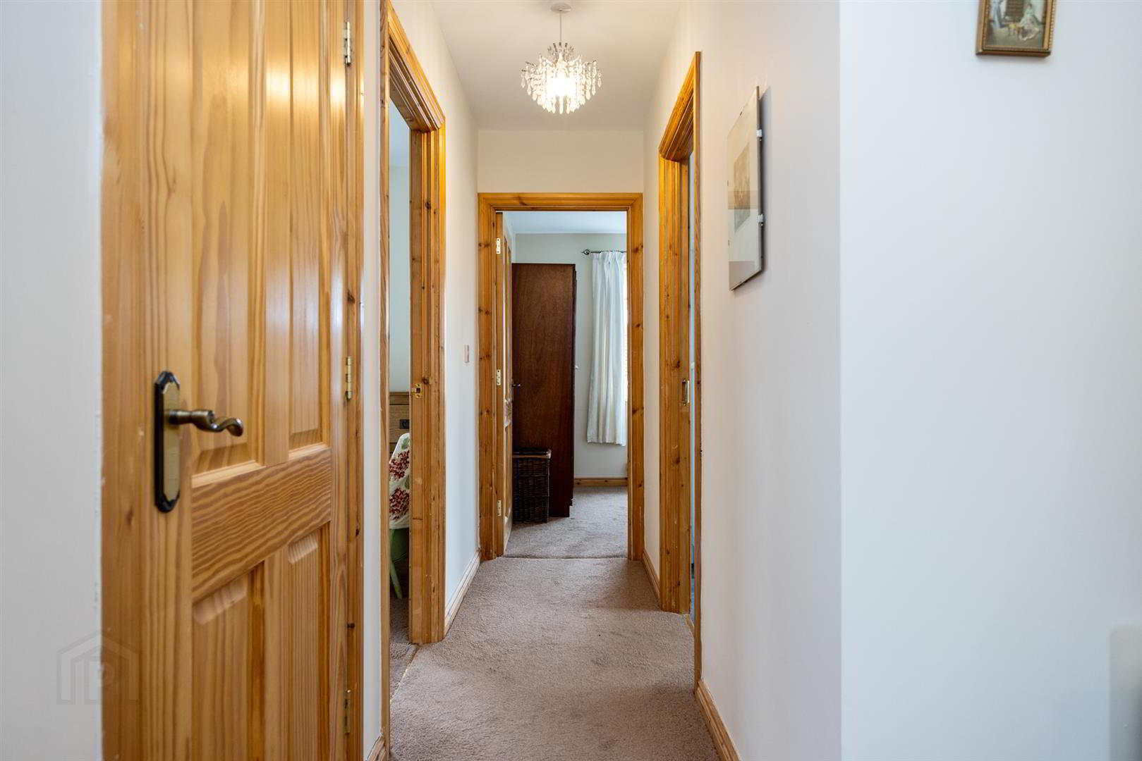 4 Actons Crescent 13 of 37