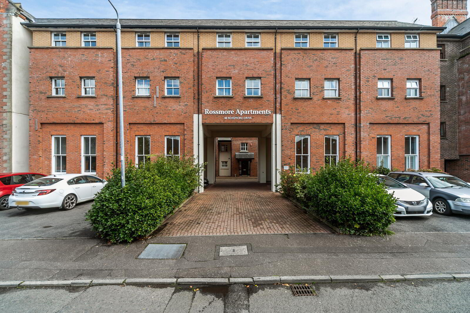 Apartment 14 48 Rossmore Drive 1 of 21