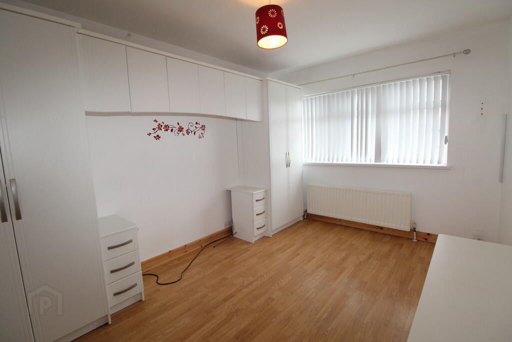 16 Woodford Park 8 of 16