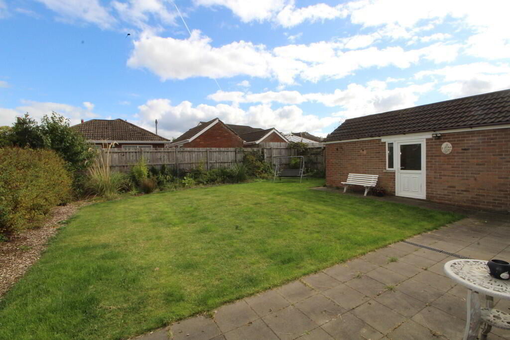 16 Woodford Park 14 of 16