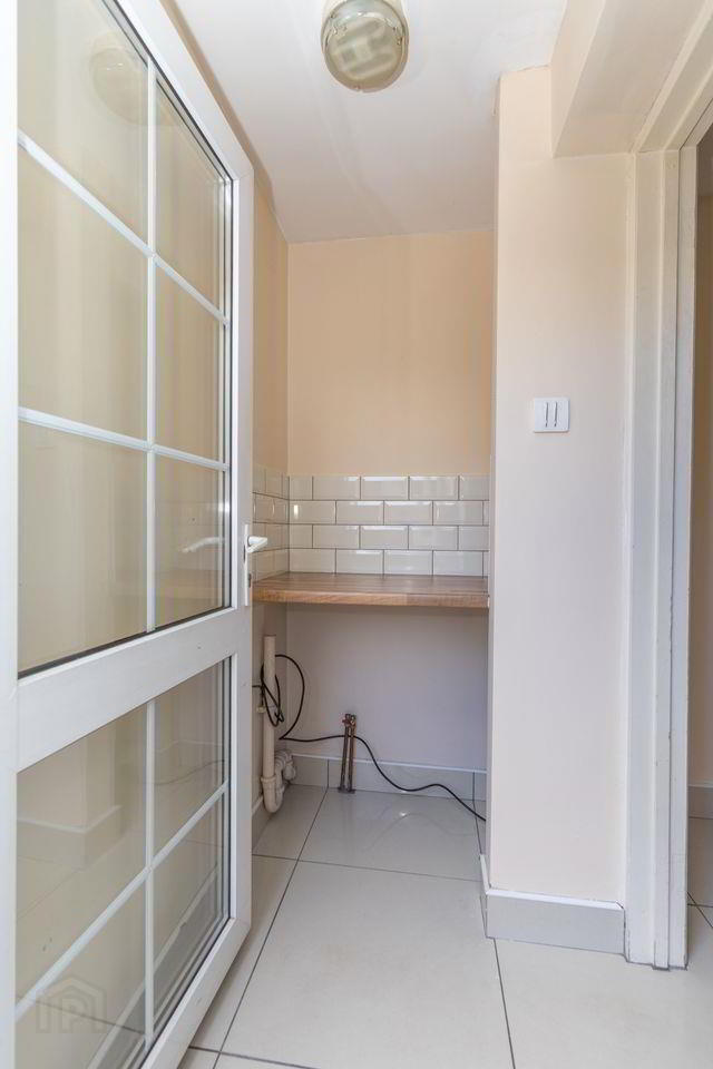 24 Orchard Hill 14 of 32