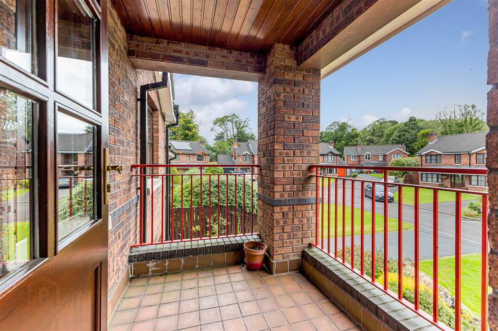 15 Edenvale Meadows 19 of 34