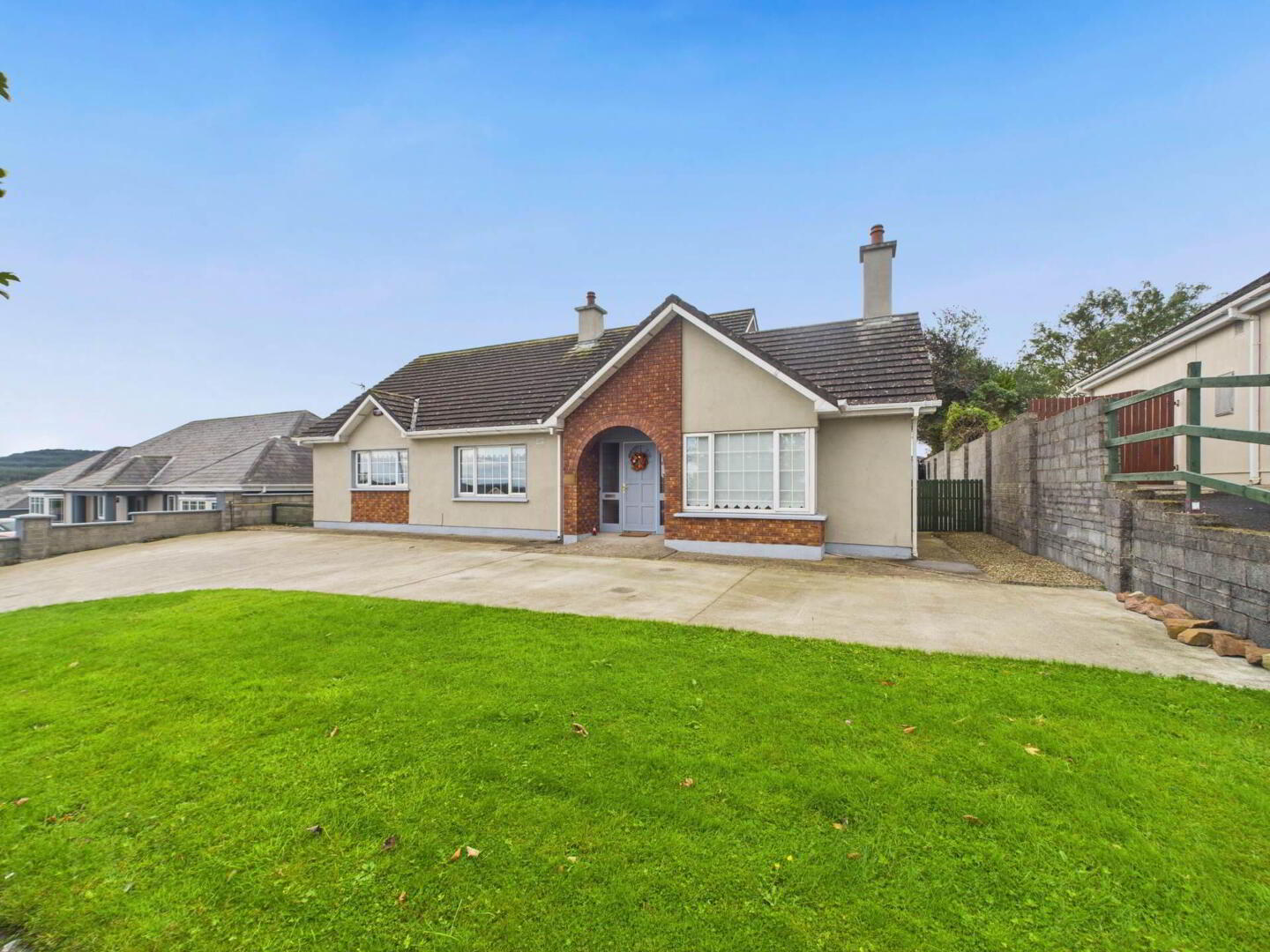 16 Pine Road 15 of 20