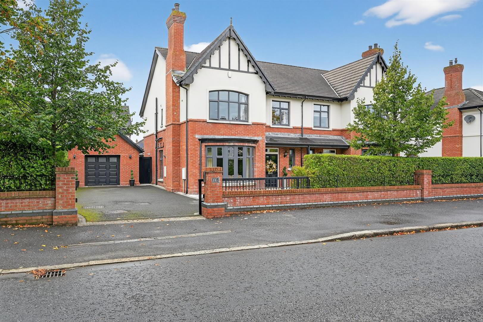 25i Harberton Park 1 of 41