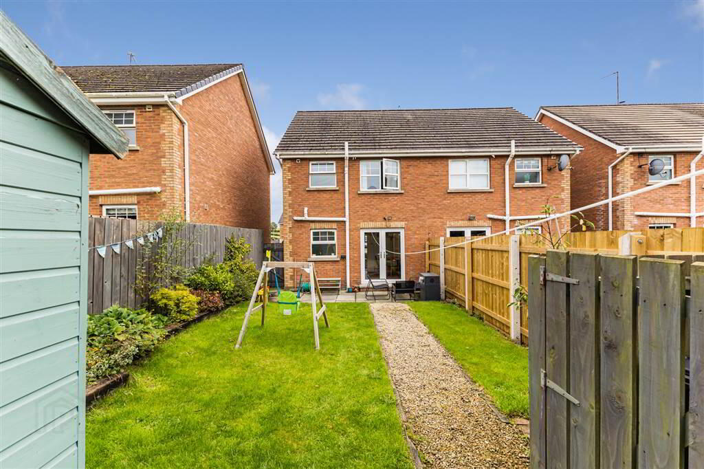 18 Mill Brae 31 of 32