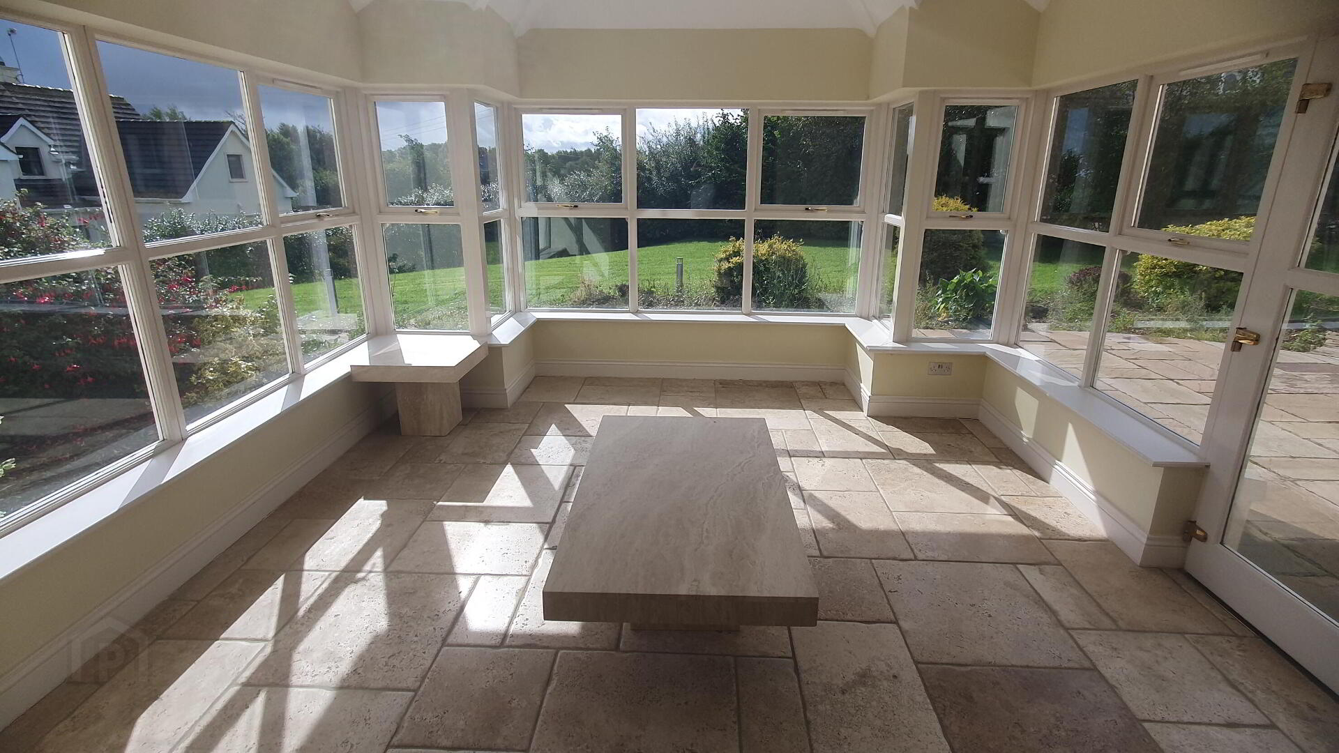 2 Woodvale Court 11 of 23
