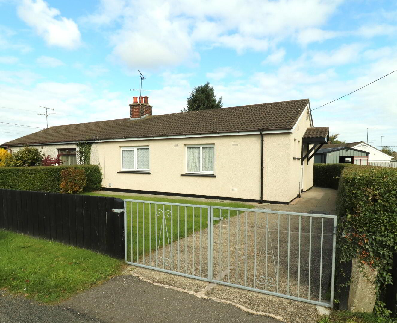 16 Dernagh Cottages 1 of 20