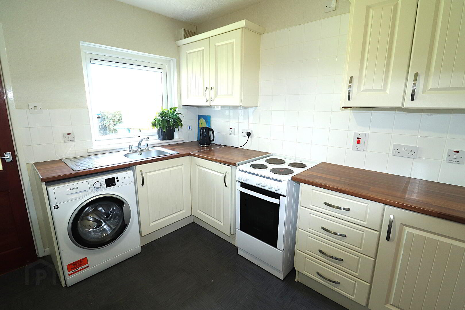16 Dernagh Cottages 8 of 20