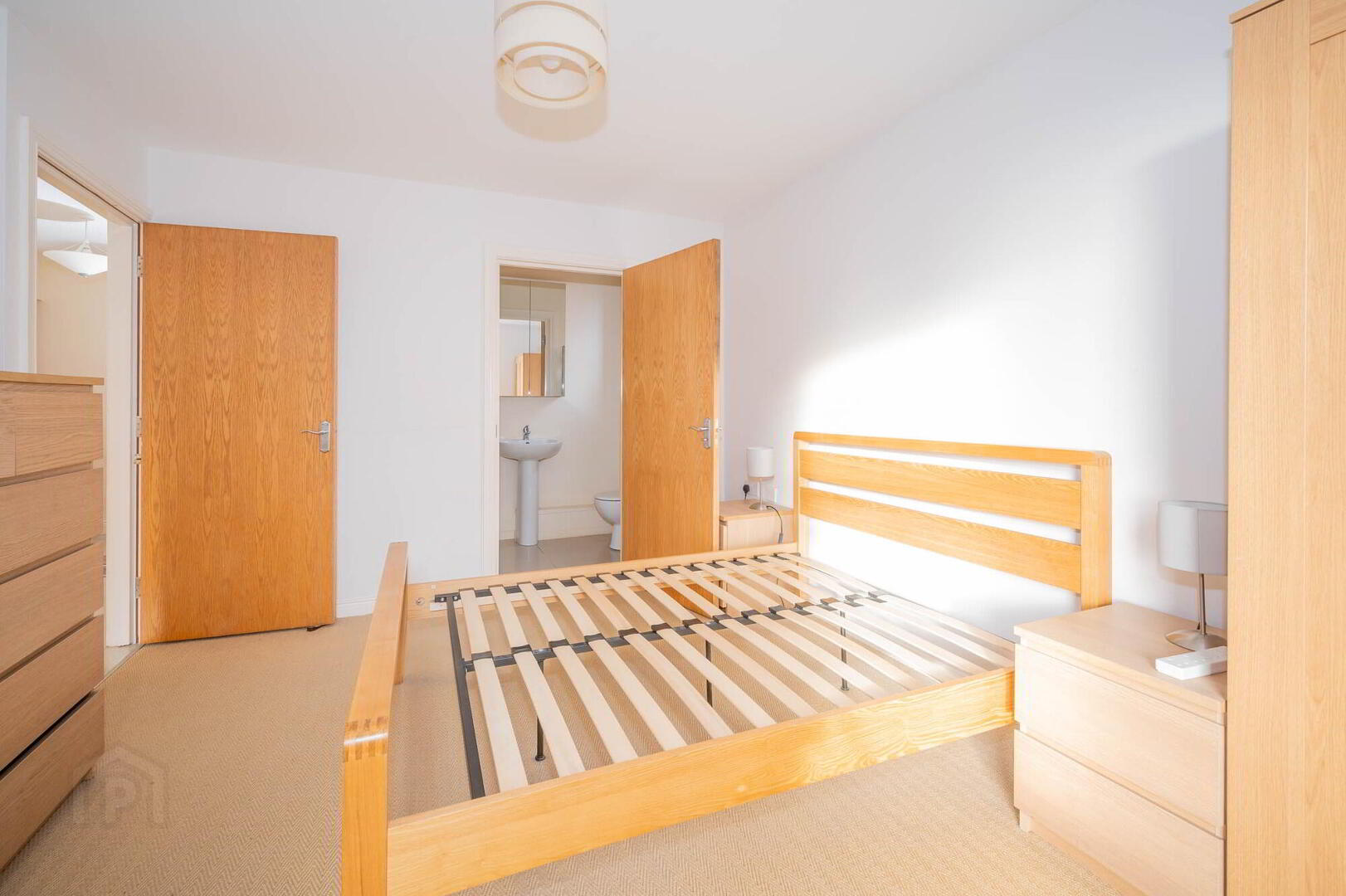 Apt 3, 699 Antrim Road 9 of 12
