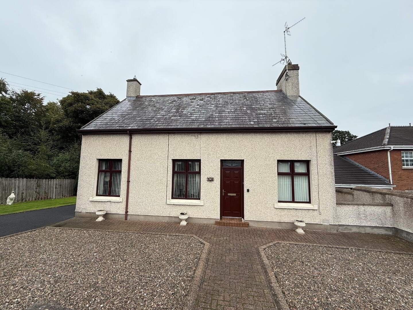 64 Waringstown Road 2 of 24