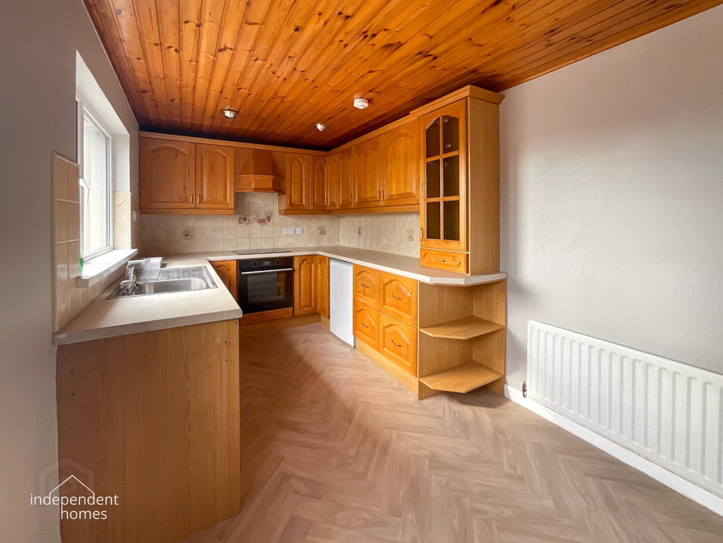 41 Ferris Avenue 4 of 5