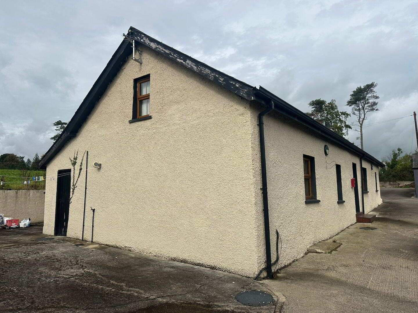 23a Gorteade Road 2 of 13