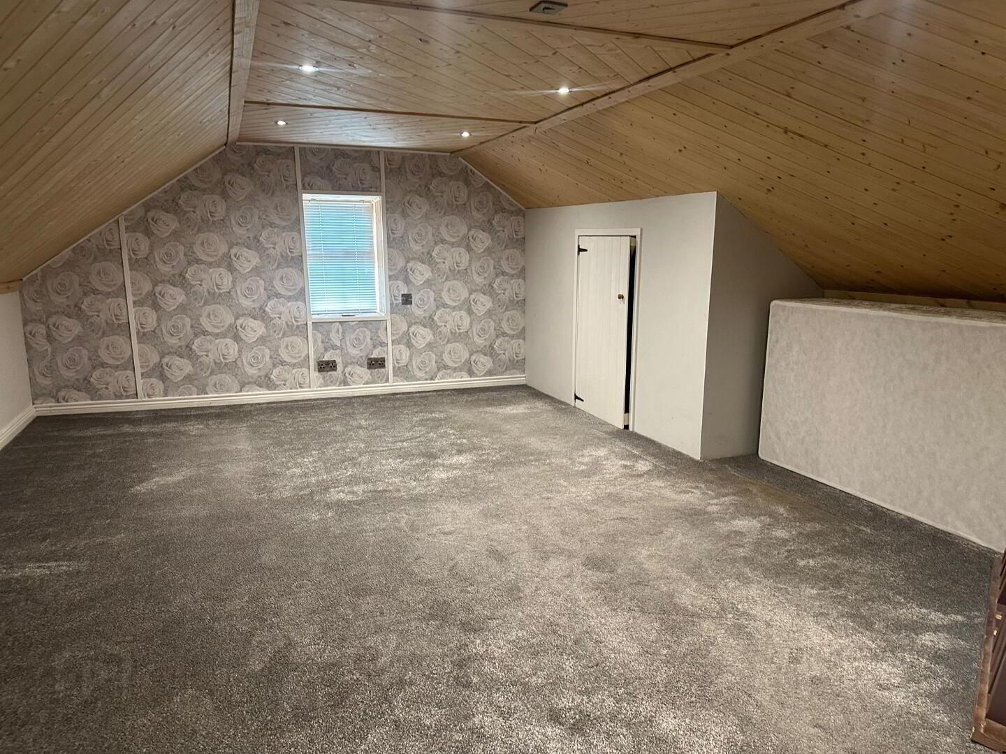 23a Gorteade Road 10 of 13