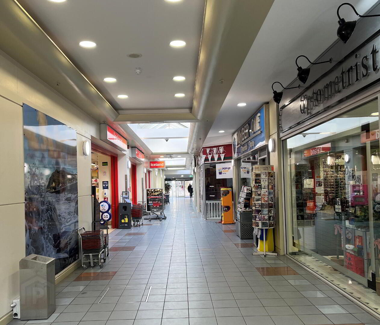 Murrayfield Shopping Centre - Retail Units Point S 5 of 5