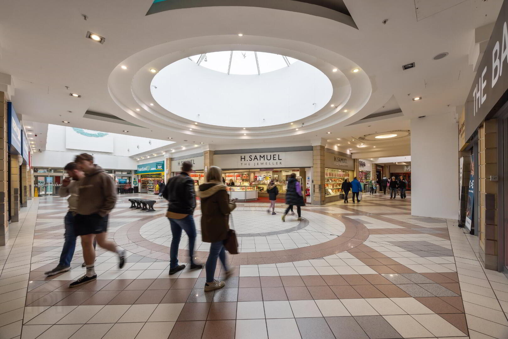 Erneside Shopping Centre 5 of 7