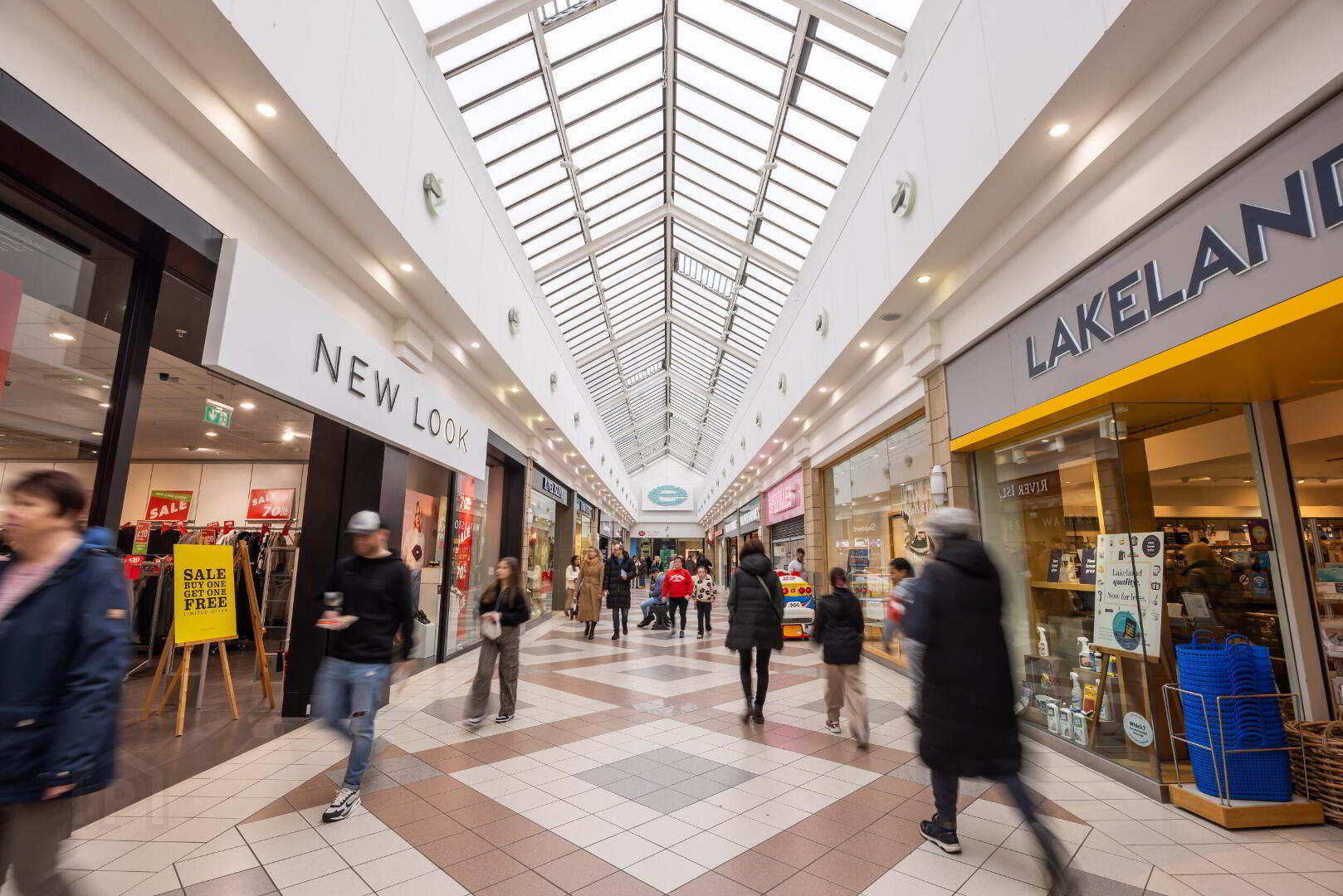 Erneside Shopping Centre 6 of 7